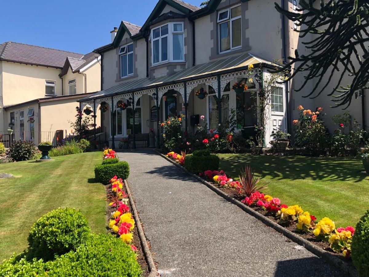 Bron Menai Guest House 카나번 외부 사진