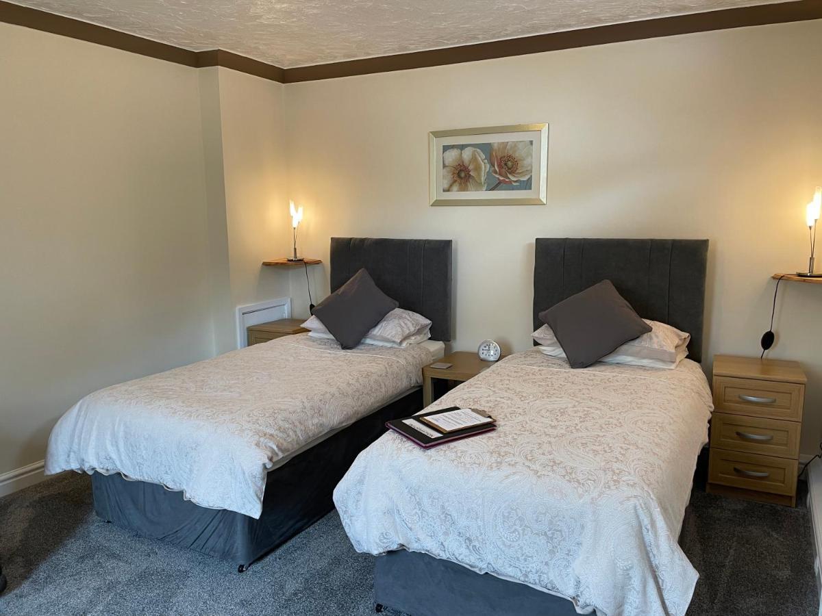 Bron Menai Guest House 카나번 외부 사진