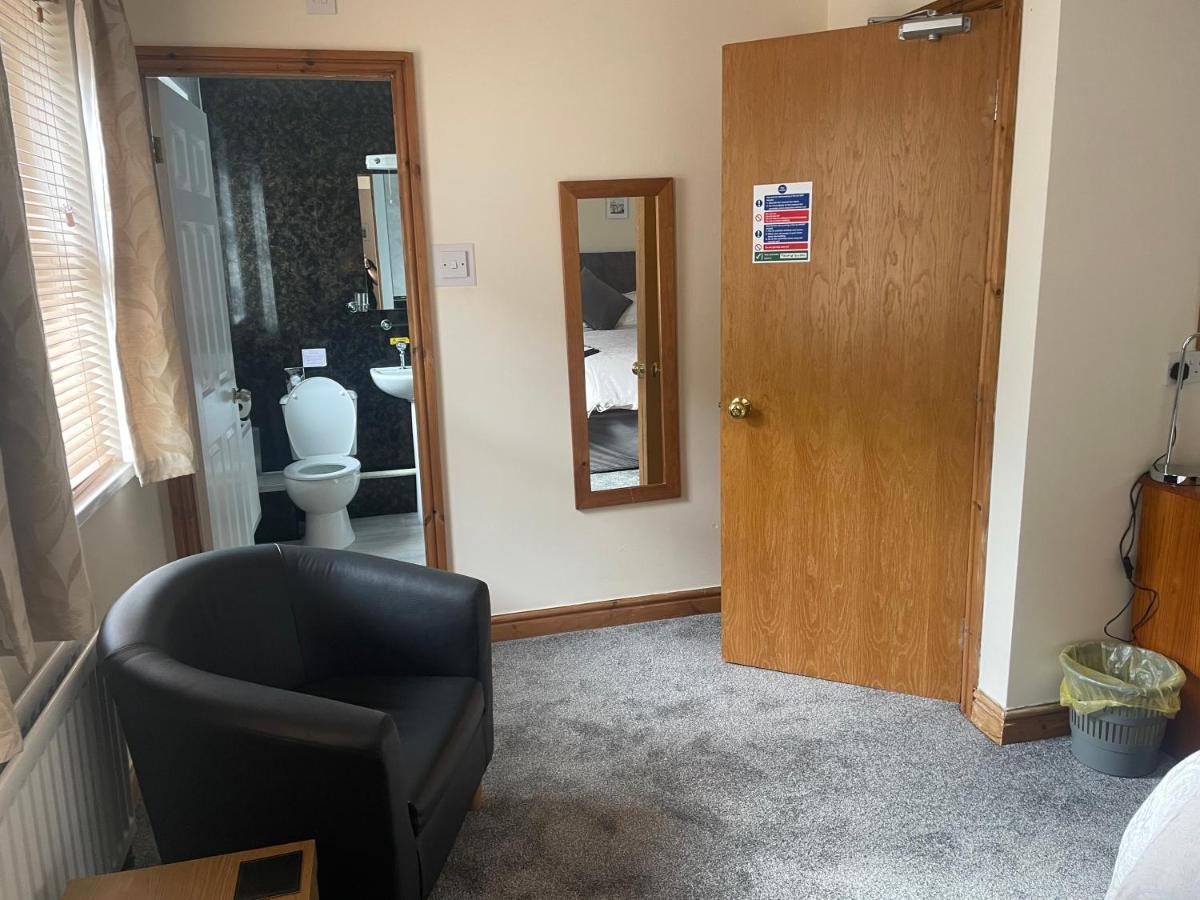 Bron Menai Guest House 카나번 외부 사진