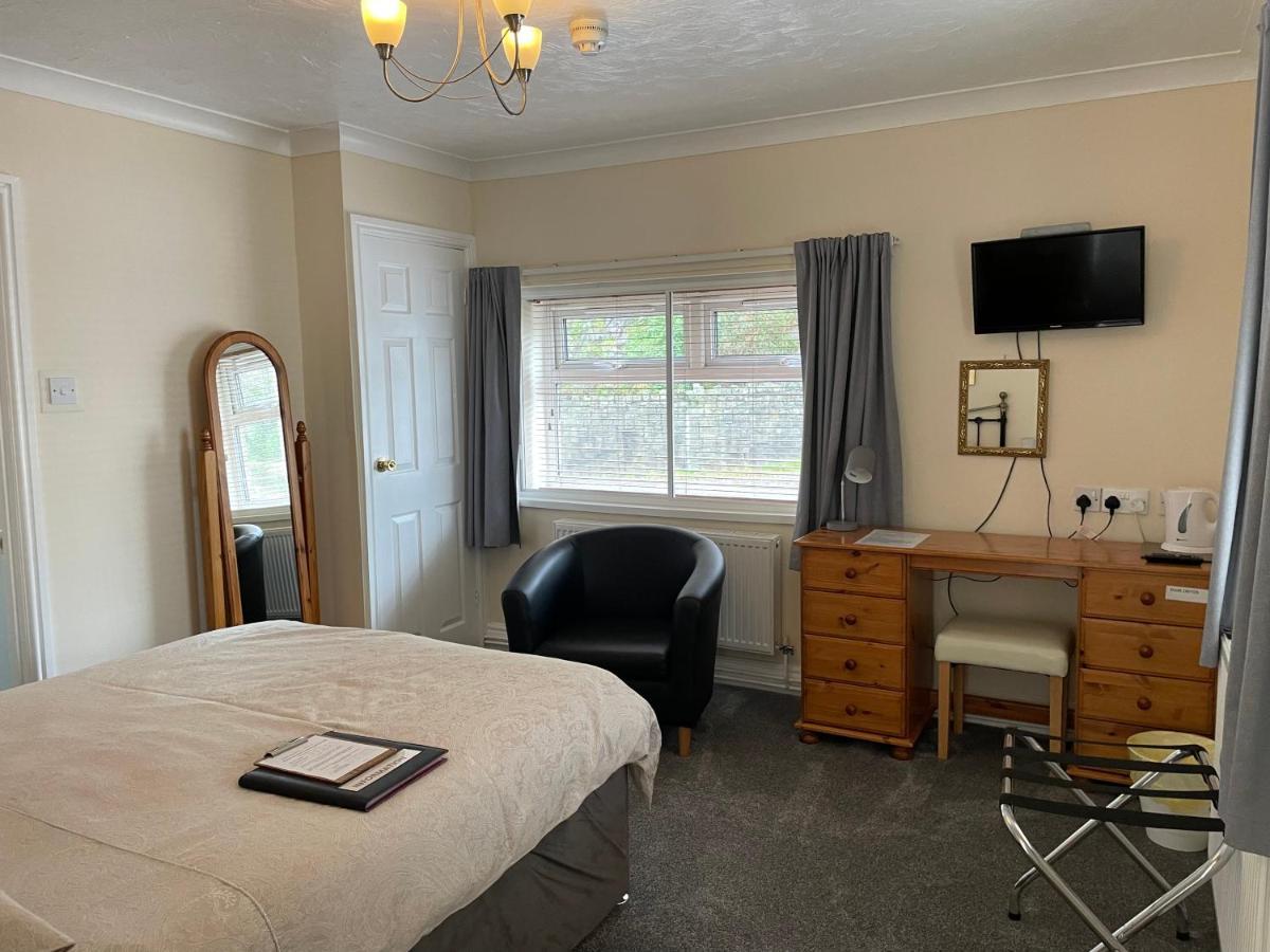 Bron Menai Guest House 카나번 외부 사진